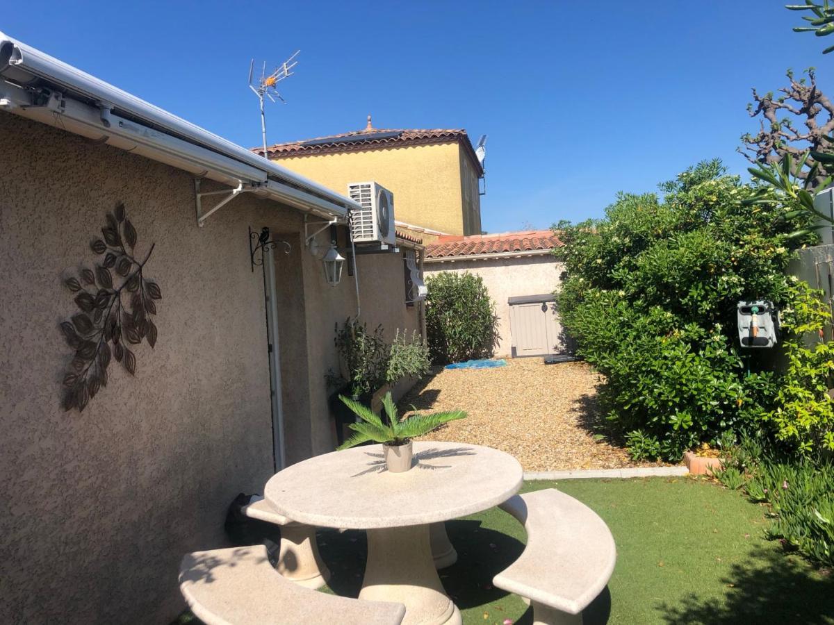Studio Refait A Neuf Avec Jardin Aigues Mortes المظهر الخارجي الصورة